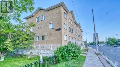Building Photo - 1795-1795 Markham Rd