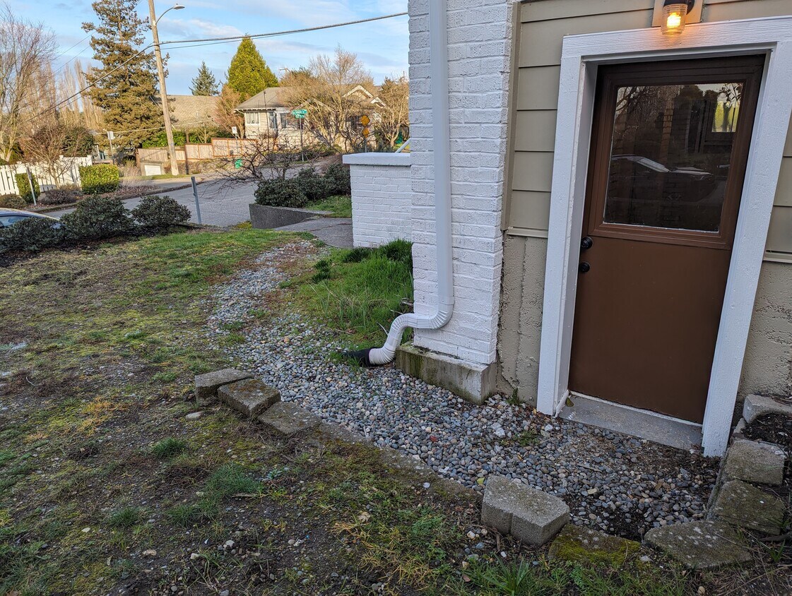 Front door - 4004 45th Ave SW