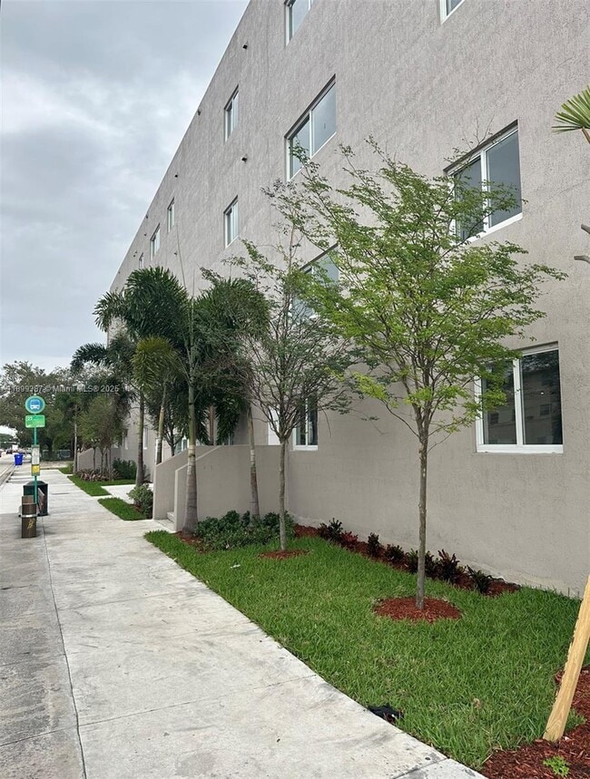 Foto del edificio - 2311 NW 22nd Ave