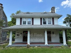 Building Photo - 1501 Glenbeck Ave