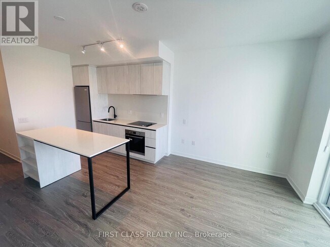 Building Photo - 2495 Eglinton Ave W