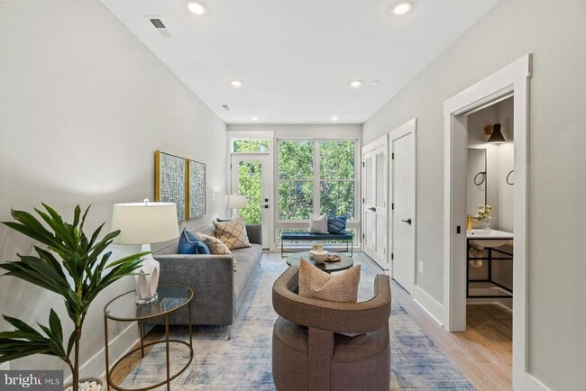 Foto del edificio - 1640 4th St NW