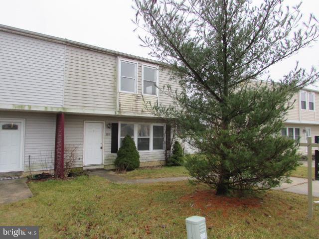 Building Photo - 100 Farmhouse Rd
