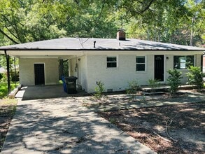 Building Photo - 626 N Hoover Rd