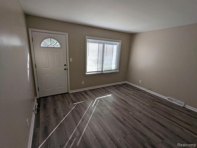 Foto del edificio - 22843 Heussner Ave