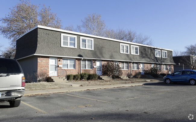 Foto del edificio - Sheridan West Townhouses