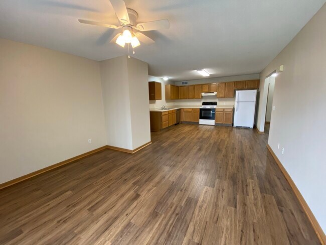 Foto del edificio - 802 Dickinson Ave