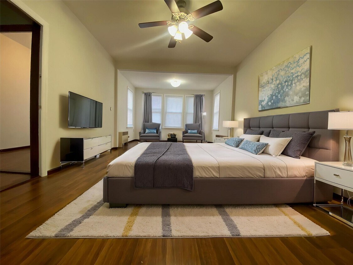 Foto principal - 78-48 85th St