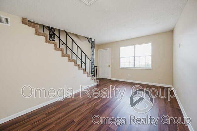 Foto del edificio - 425 Oakwood Ave