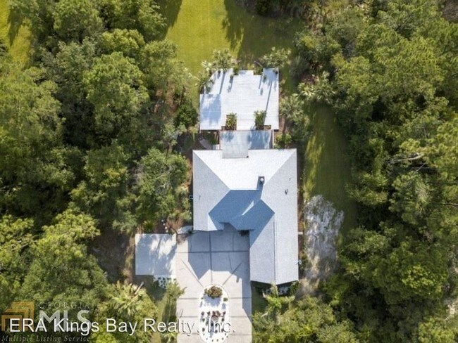 Building Photo - 3 br, 2 bath House - 212 Fifth Street