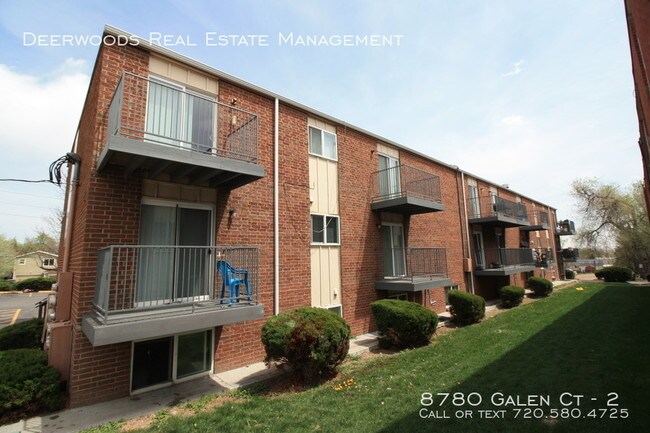 Foto del edificio - 8780 Galen Ct