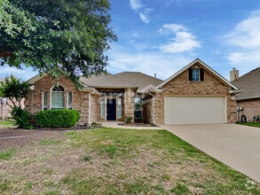 Building Photo - 5700 Creekway Dr
