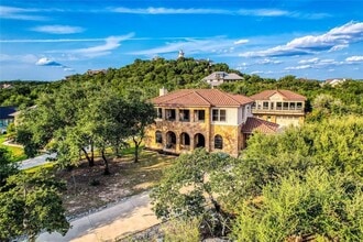 Building Photo - 17005 Northlake Hills Dr