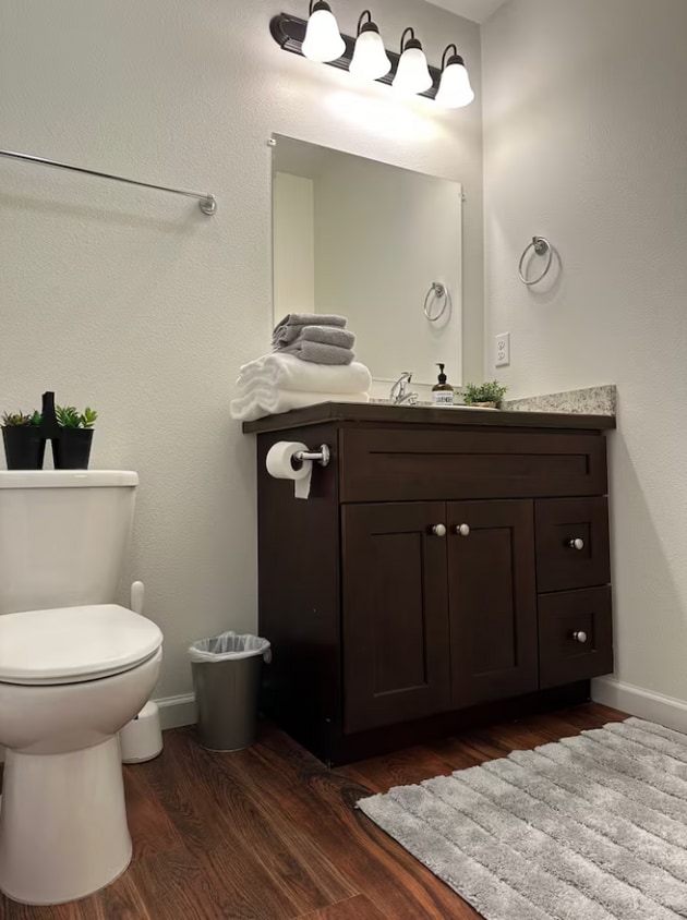 Building Photo - 4726