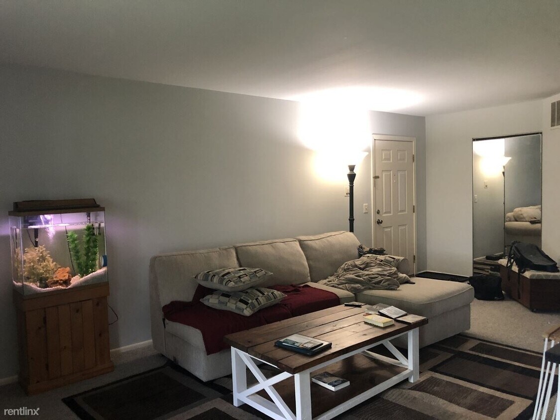 Foto principal - 1 br, 1 bath House - 2790 Glasgow Ct Unit W1