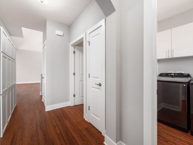 Foto del edificio - 101 Glenridge Dr