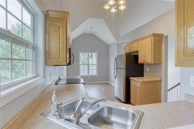 Foto del edificio - 1246 Stag Run Dr