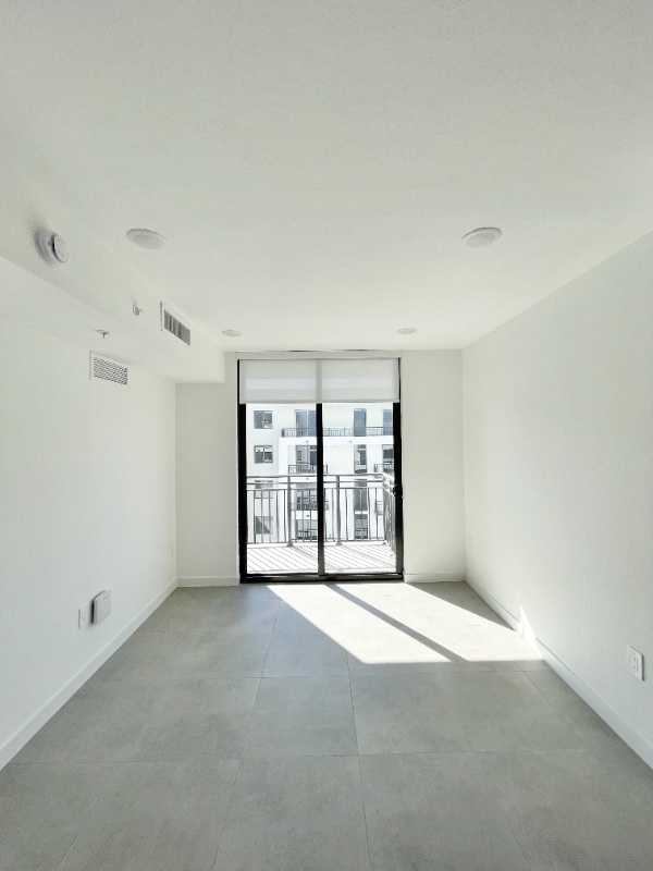 Photo - 1901 Van Buren St Apartment