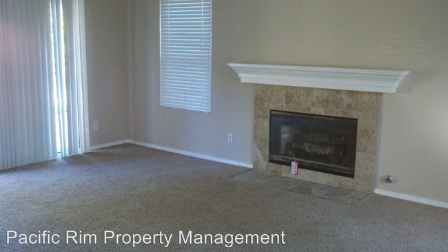 Building Photo - 409 Silver Shadow Dr