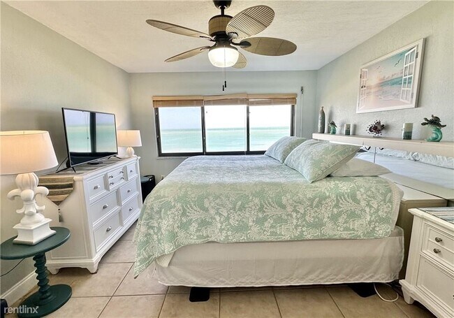 Building Photo - 2 br, 2 bath Condo - 4250 N A1A Apt 507