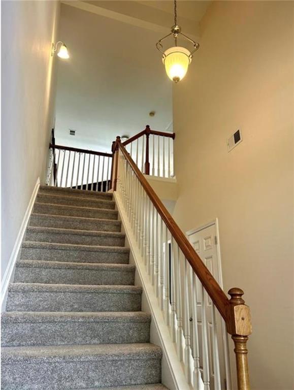 Foto del edificio - 220 Stone Park Dr