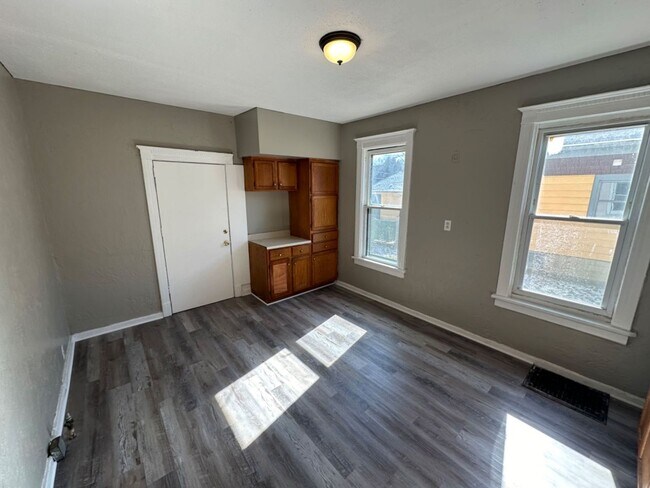 Foto del edificio - 3538-3540 N 2nd Ln - Duplex