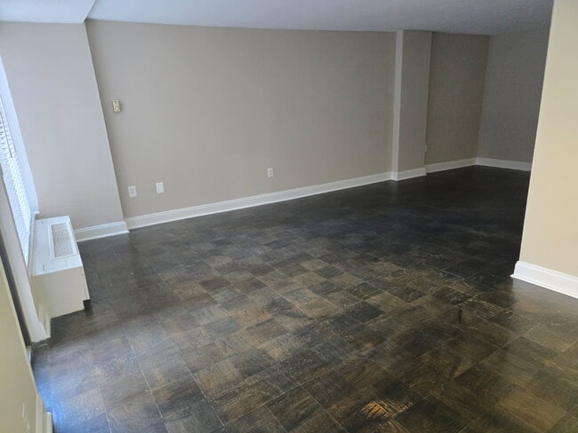 Interior Photo - Calvert House Apartments