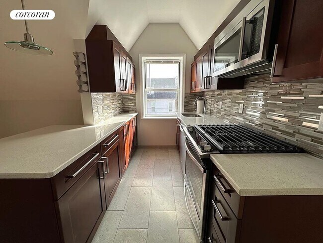 Foto del edificio - 78-05 81st St