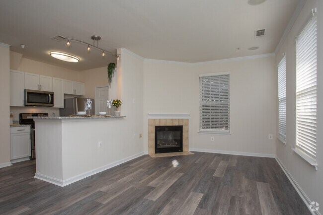 1HAB, 1BA - 806 ft² - Broadlands Apartments