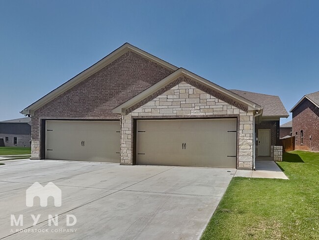Building Photo - 765 Rolling Terrace Cir