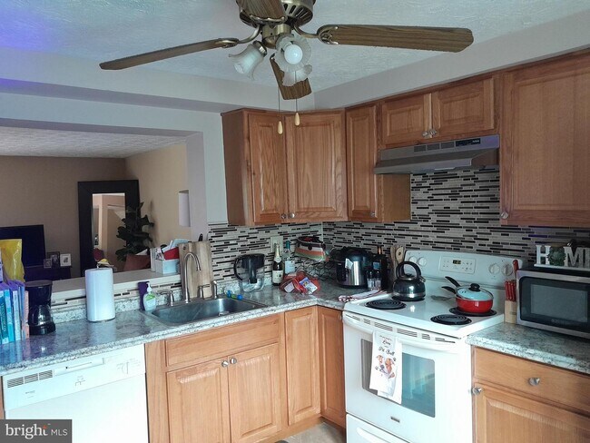 Foto del edificio - 12089 Beltsville Dr