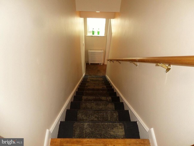 Building Photo - 7040 Torresdale Ave