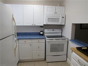 Building Photo - 200 Turtle Lake Ct