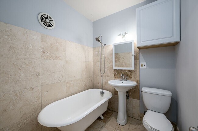 Foto del edificio - Cute 1 Bed 1 Bath next to Balboa Park