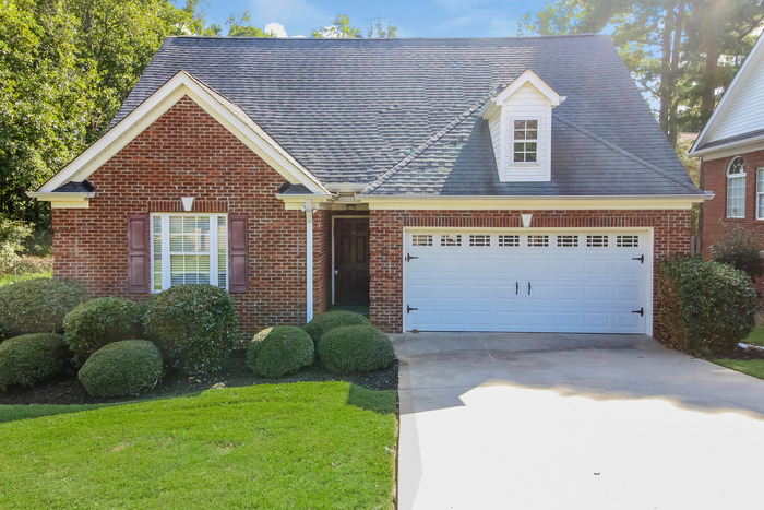 Foto principal - Brick Home in Easley, SC