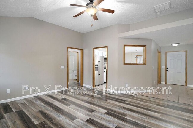 Foto del edificio - 4223 W Madison St