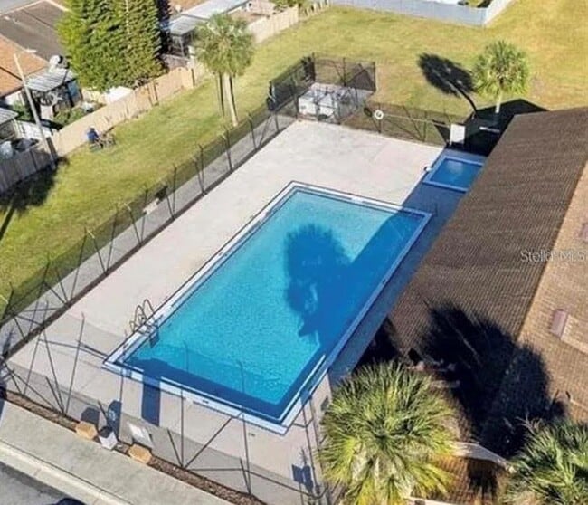 Foto del edificio - 1012 Stucki Terrace