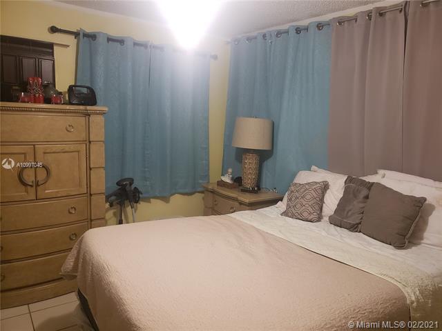 Foto del edificio - 9770 SW 47th St