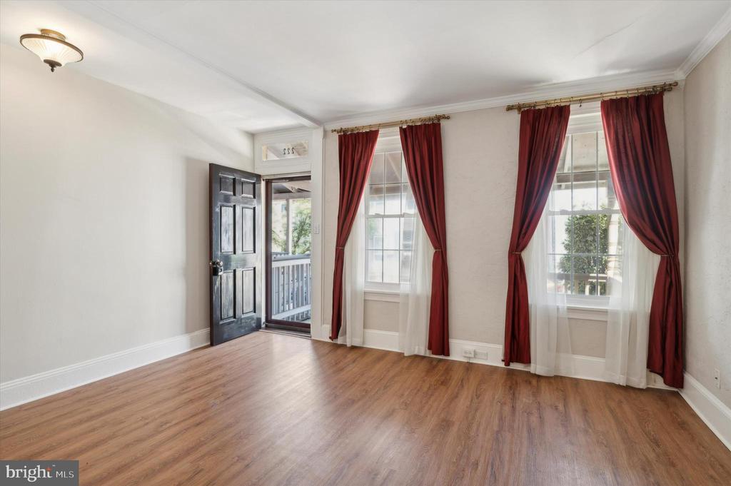 Foto principal - 222 N Darlington St