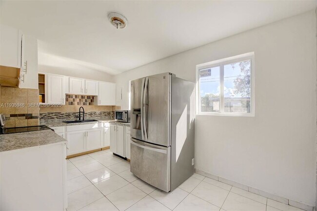 Foto del edificio - 3510 SW 39th St