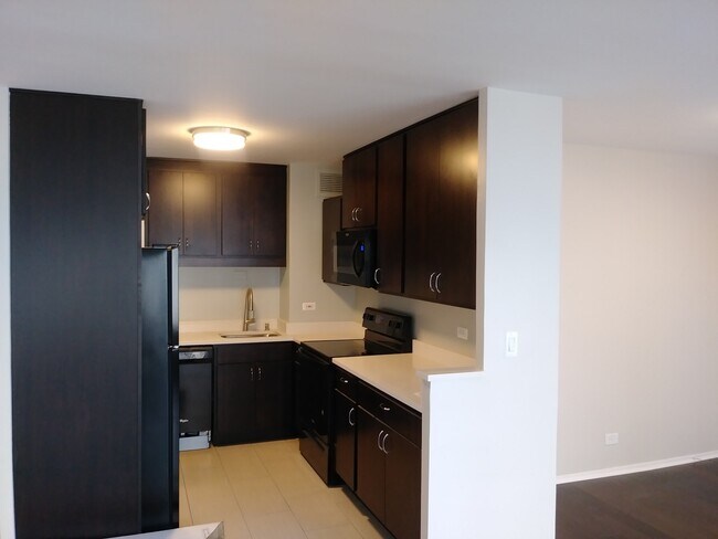 Foto del edificio - 6157 N Sheridan Rd