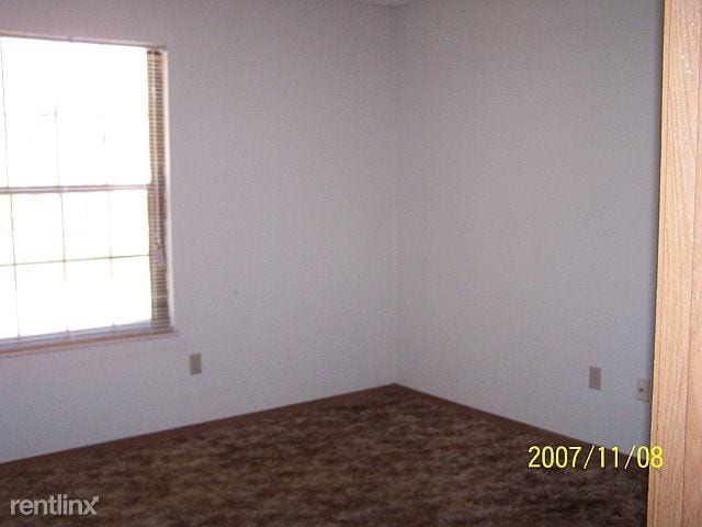 Building Photo - 29 Cherry Tree Ln