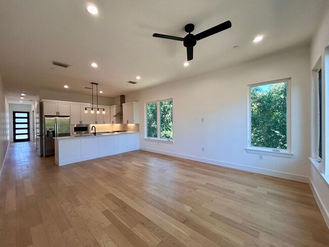 Foto del edificio - 4010 Clawson Rd