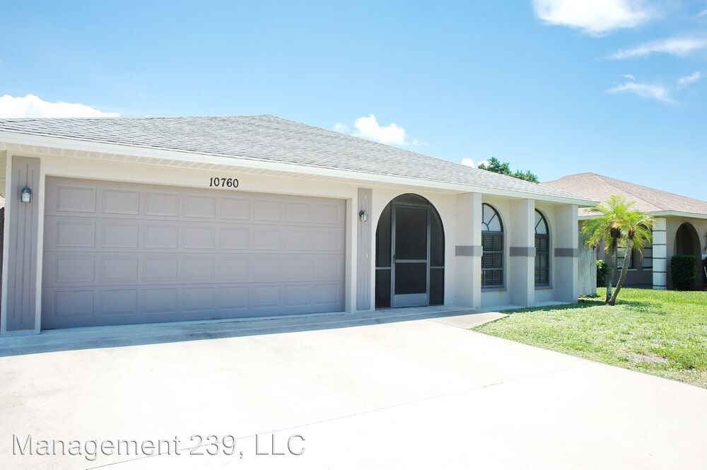 Primary Photo - 3 br, 2 bath House - 10760 VANDERBILT Dr.