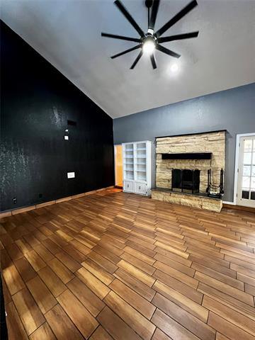 Foto del edificio - 4649 Oak Knoll St