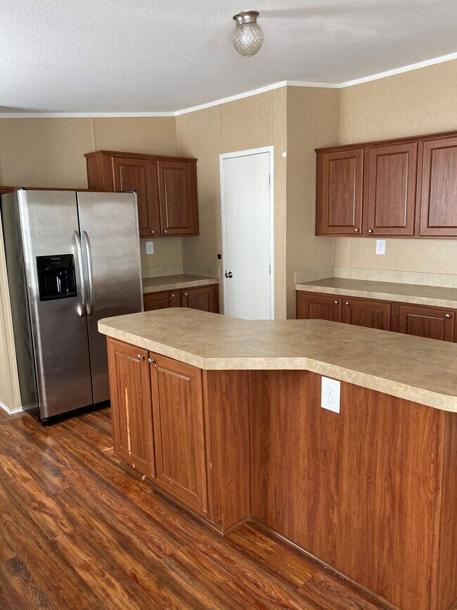 Foto del edificio - 35782 Bend Rd