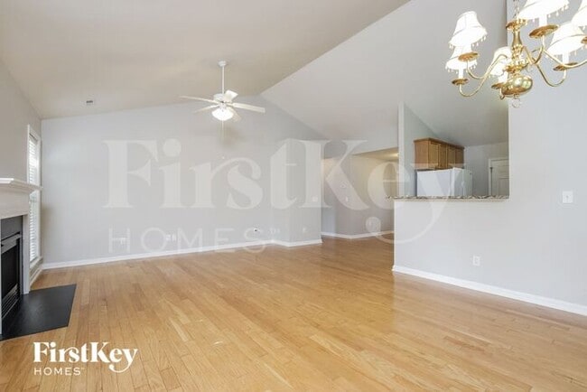 Building Photo - 6107 Black Willow Dr