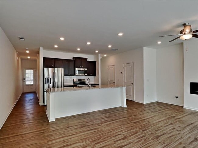 Building Photo - 289 Whitetail Cir