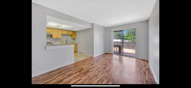 Foto del edificio - 936 Cardiff Ct