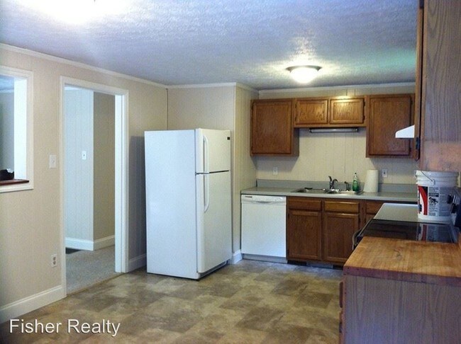 Foto del edificio - 3 br, 1.5 bath House - 15 Pope Road